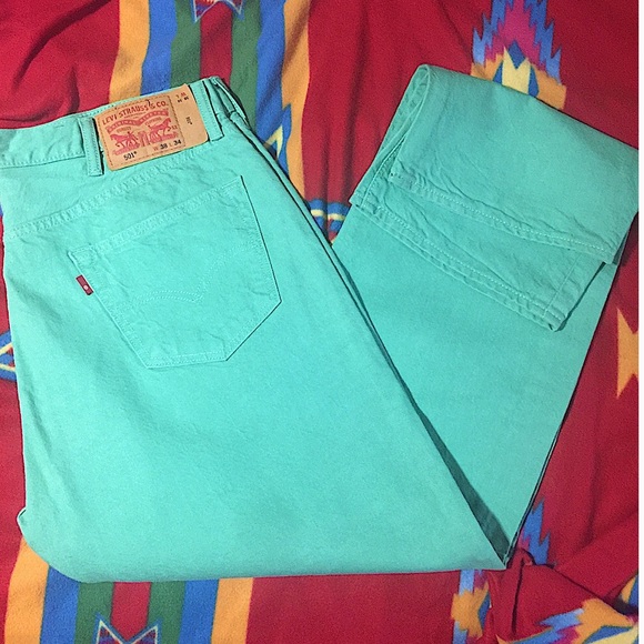 COPY - Levi’s bundle yellow and mint NWOT awesome for anytime - Picture 2 of 7
